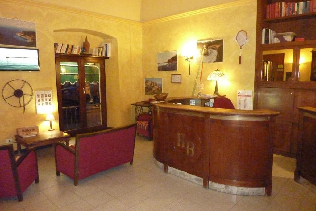 Hotel Baia Монтероссо-аль-Маре Екстер'єр фото